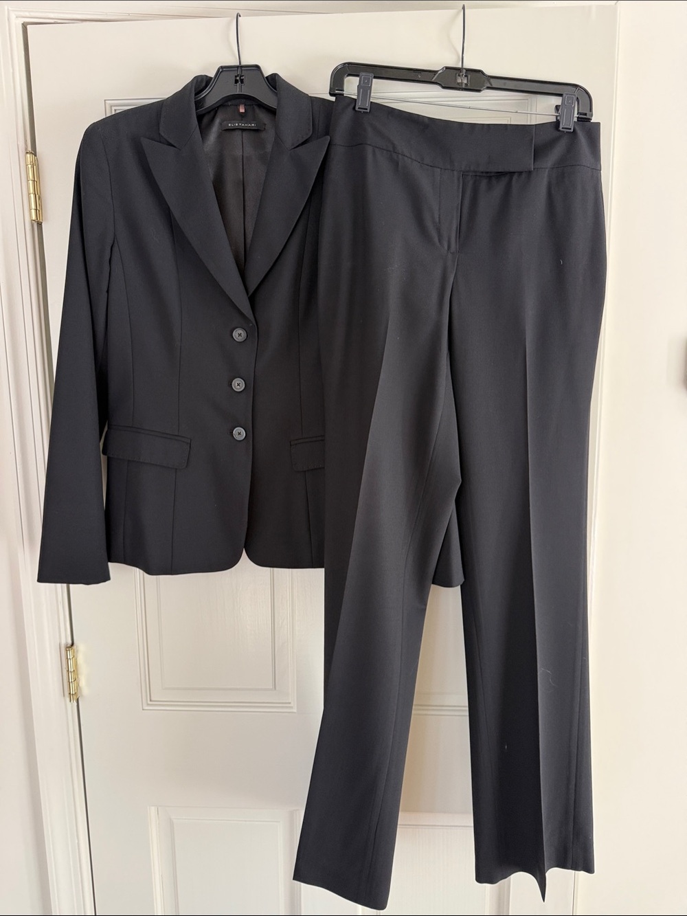 Elie Tahari Black Women's Two-Piece Suit Blazer & Pants